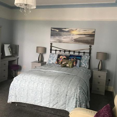 Craig-Y-Mor Hotel Criccieth Bagian luar foto