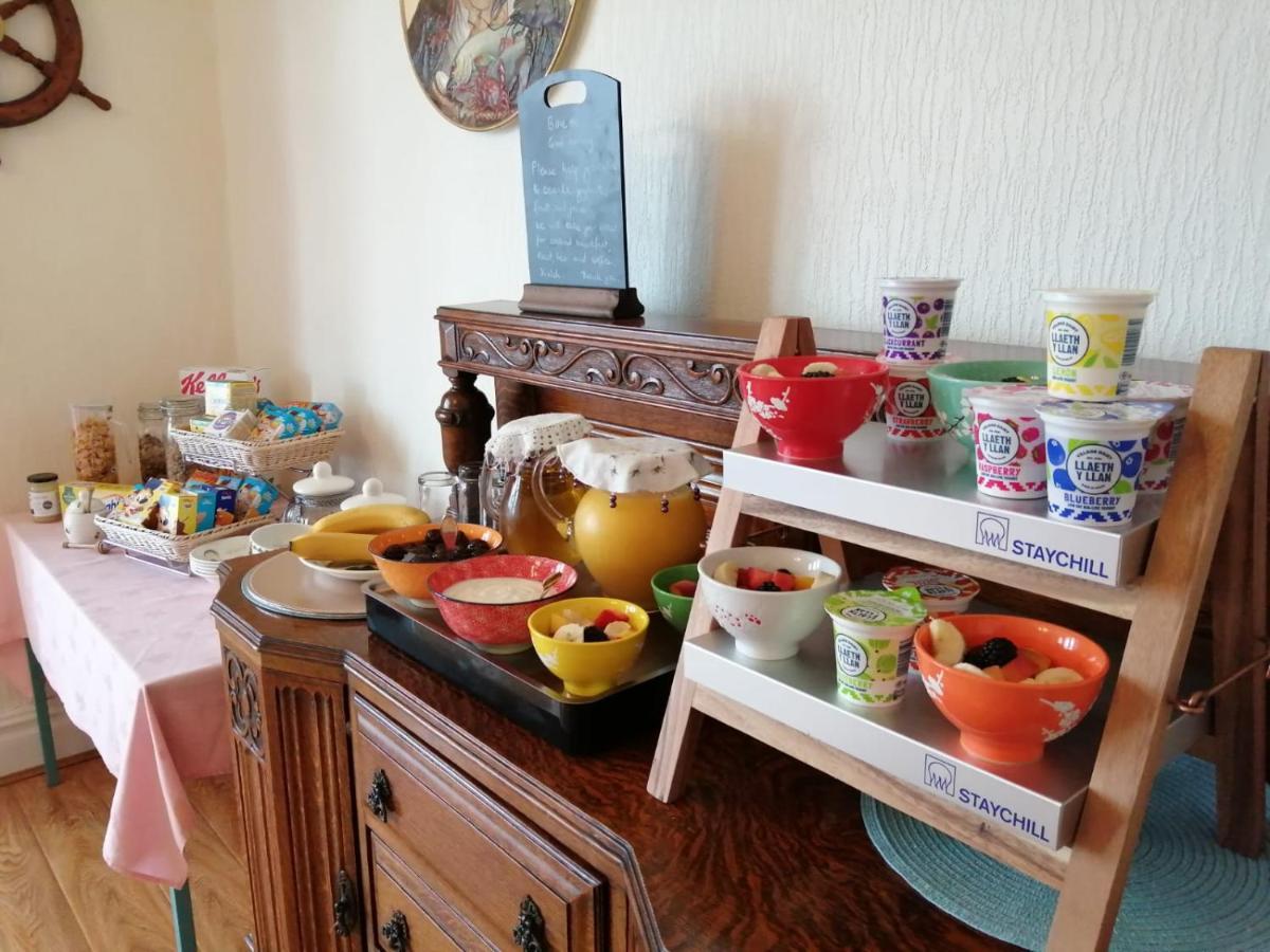 Craig-Y-Mor Hotel Criccieth Bagian luar foto
