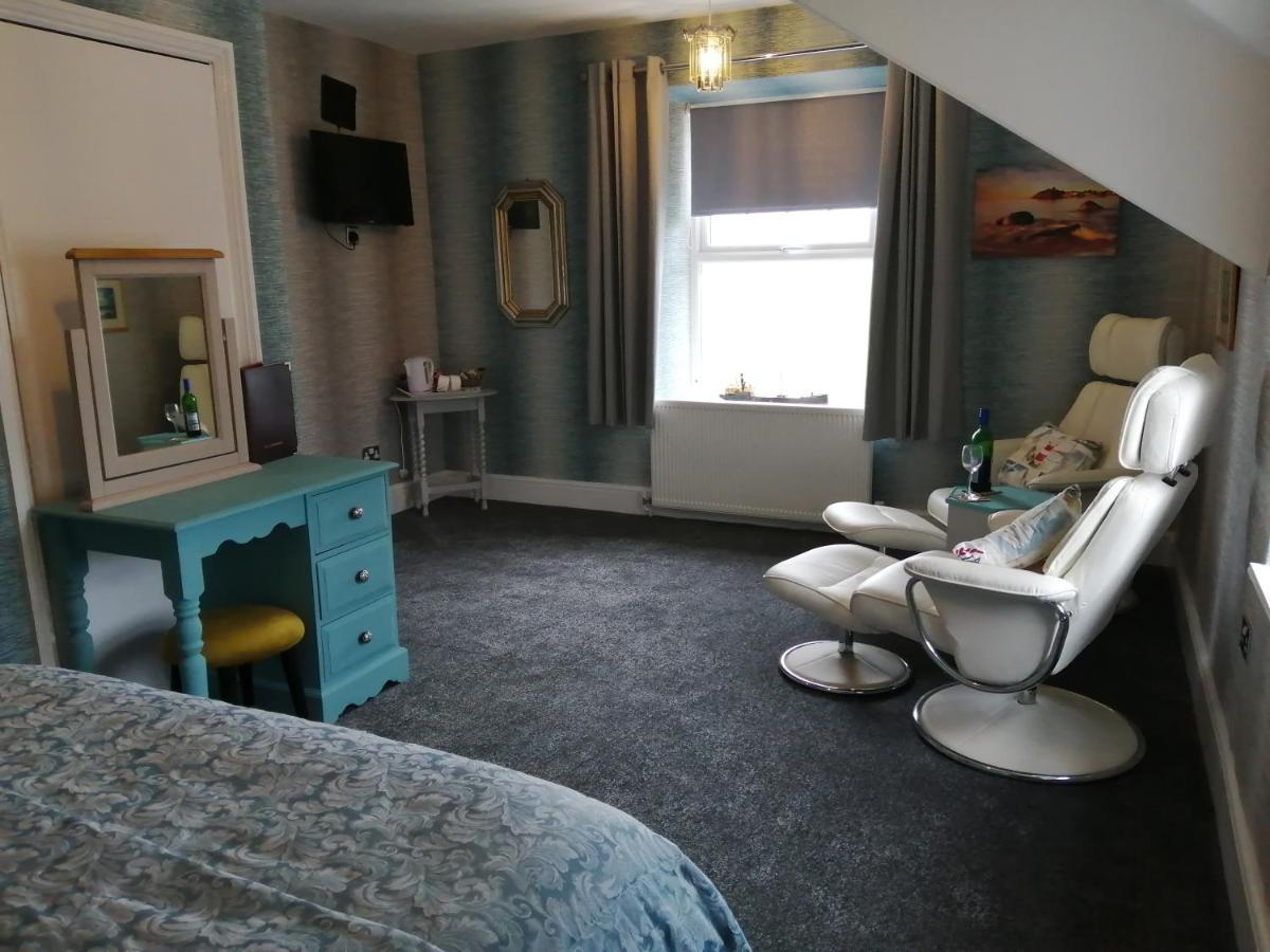 Craig-Y-Mor Hotel Criccieth Bagian luar foto
